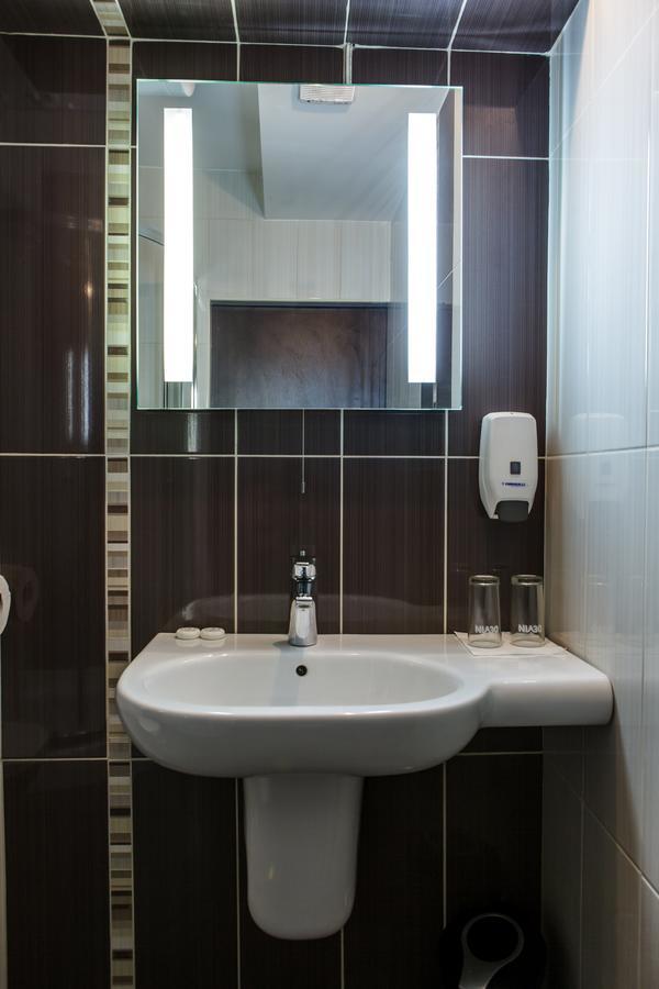 Family Hotel Kipra Luaran gambar